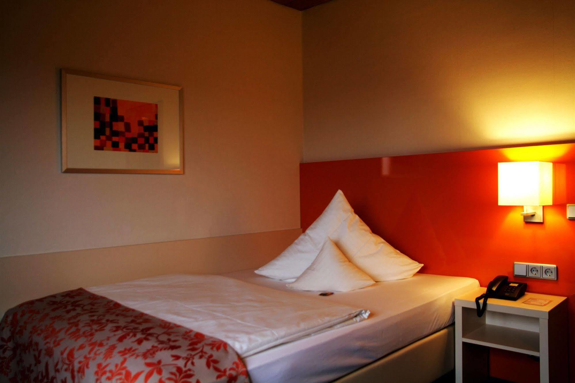 Stadt-Gut-Hotel Filderhotel Όστφιλντερν Εξωτερικό φωτογραφία